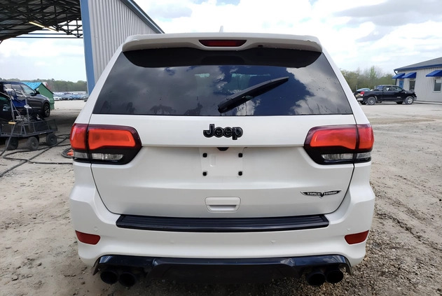 Jeep Grand Cherokee cena 120000 przebieg: 33440, rok produkcji 2018 z Głuszyca małe 67